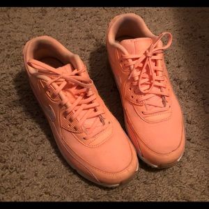 bright pink/coral air max